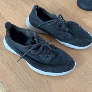 Men’s sz 10 dark green allbirds